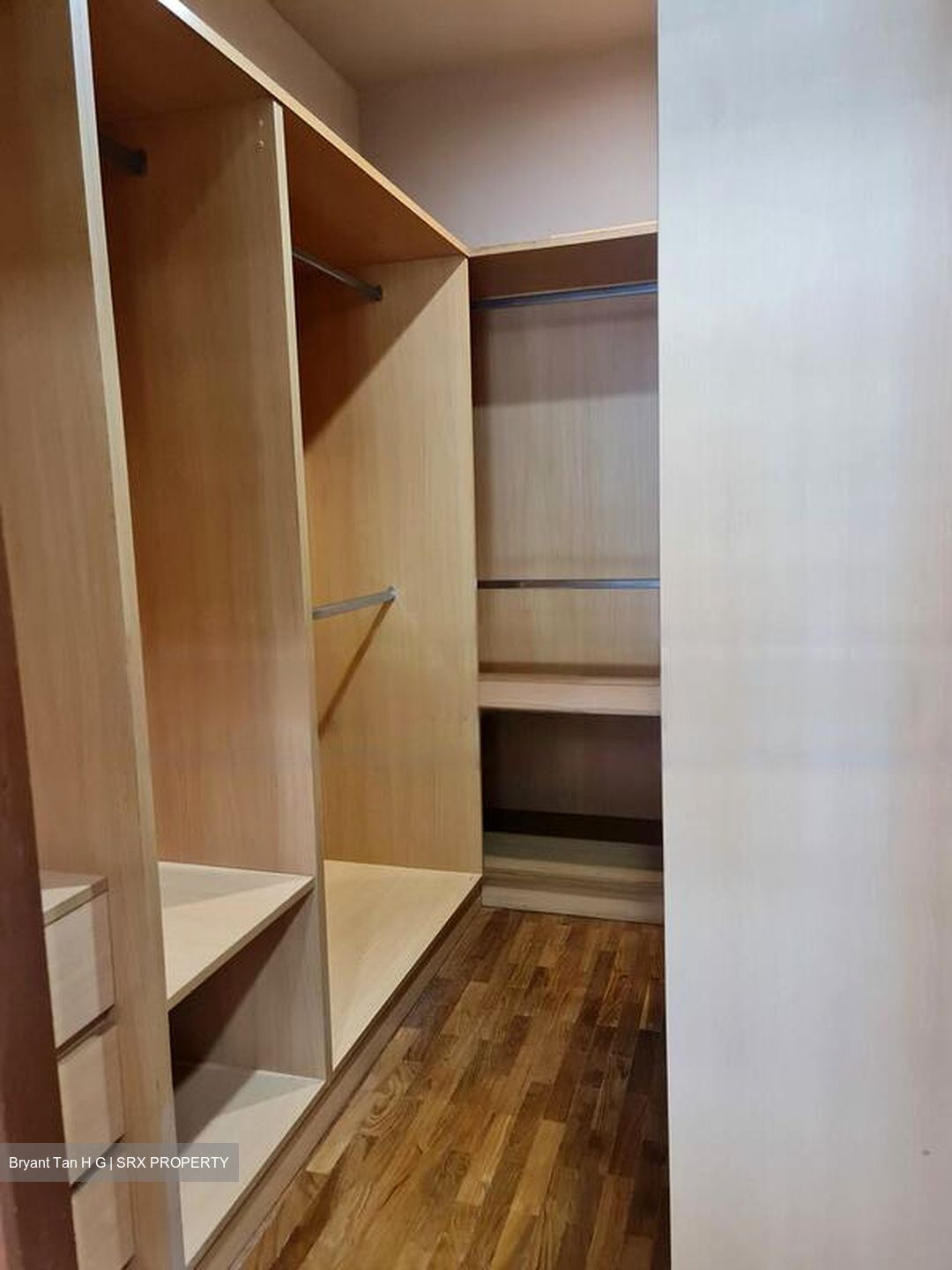 Jalan Sinar Bulan (D17), Terrace #485743771